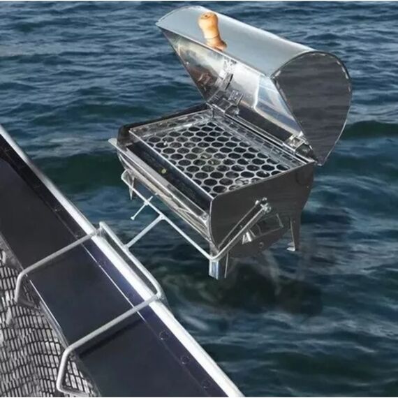 Churrasqueira a Carvão Em Aço Inox Bafinho Mini Com Suporte P/ Embarcações - Tam: 30 x 20 cm