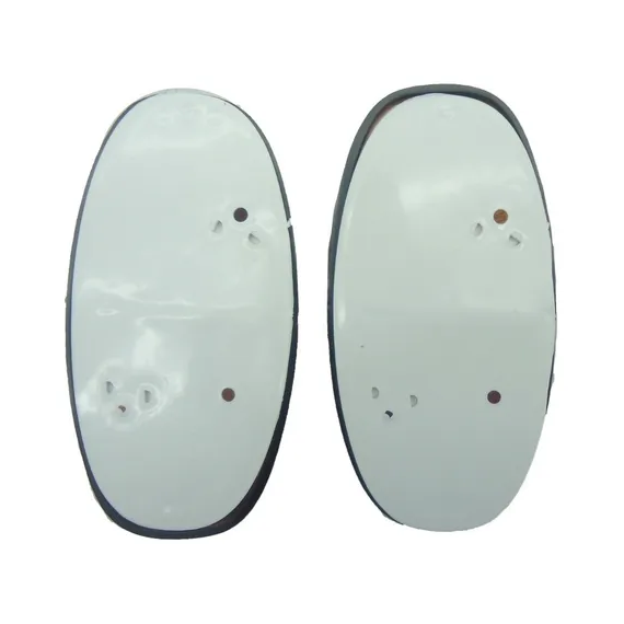 Lanterna Canoinha p/ Carretinha Universal Bicolor - Pisca, Meia Luz e Freio - 12V - s/ Lâmpadas - 2 Unidades