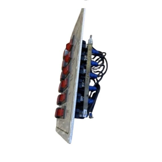 Painel Elétrico Marinizado p/ 6 Botões Iluminados c/ Fusível Individual - em Alumínio