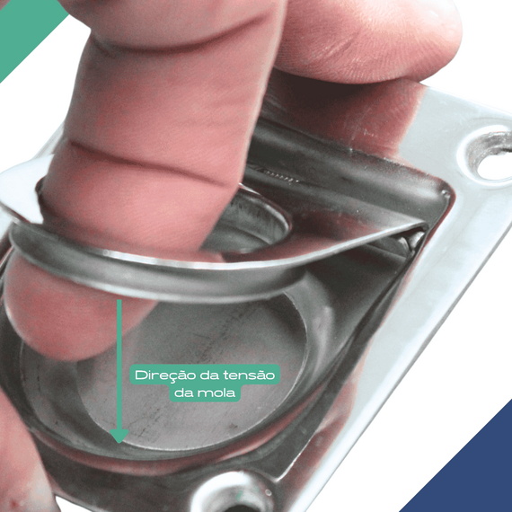 Puxador de Tampas de Embutir em Aço Estampado 2-3/16 x 2-9/16 pol