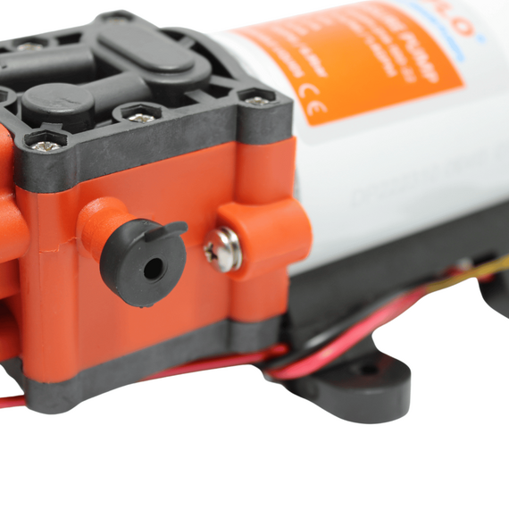 Bomba Água Doce Pressurizadora Seaflo 1.4 Gpm -12v - 100 psi